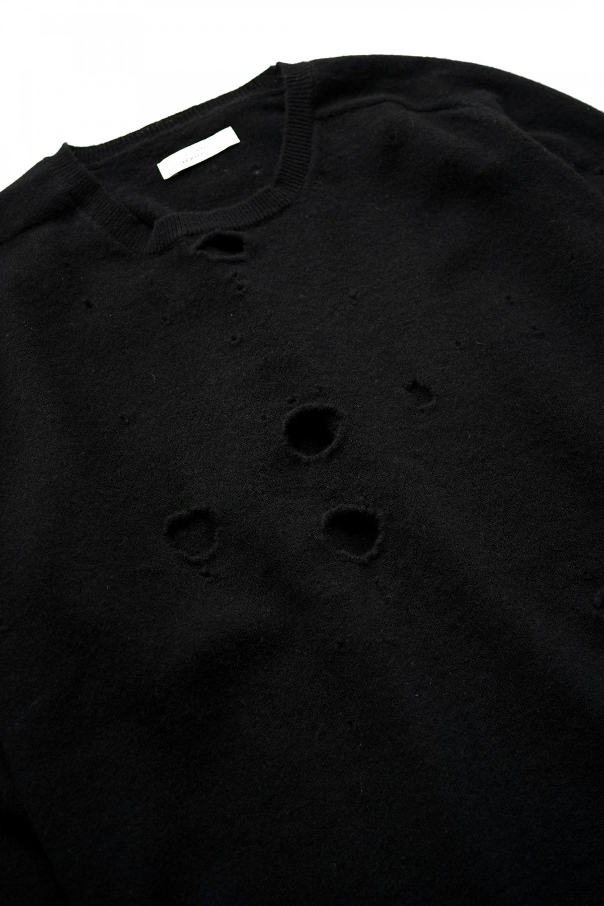 OLD JOE - DISTRESSED RAM WOOL SWEATER - BLACK