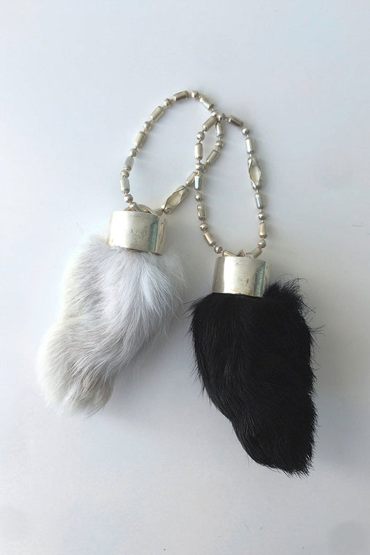 OLD JOE - RABBIT FOOT CHARM - BLACK HAIR