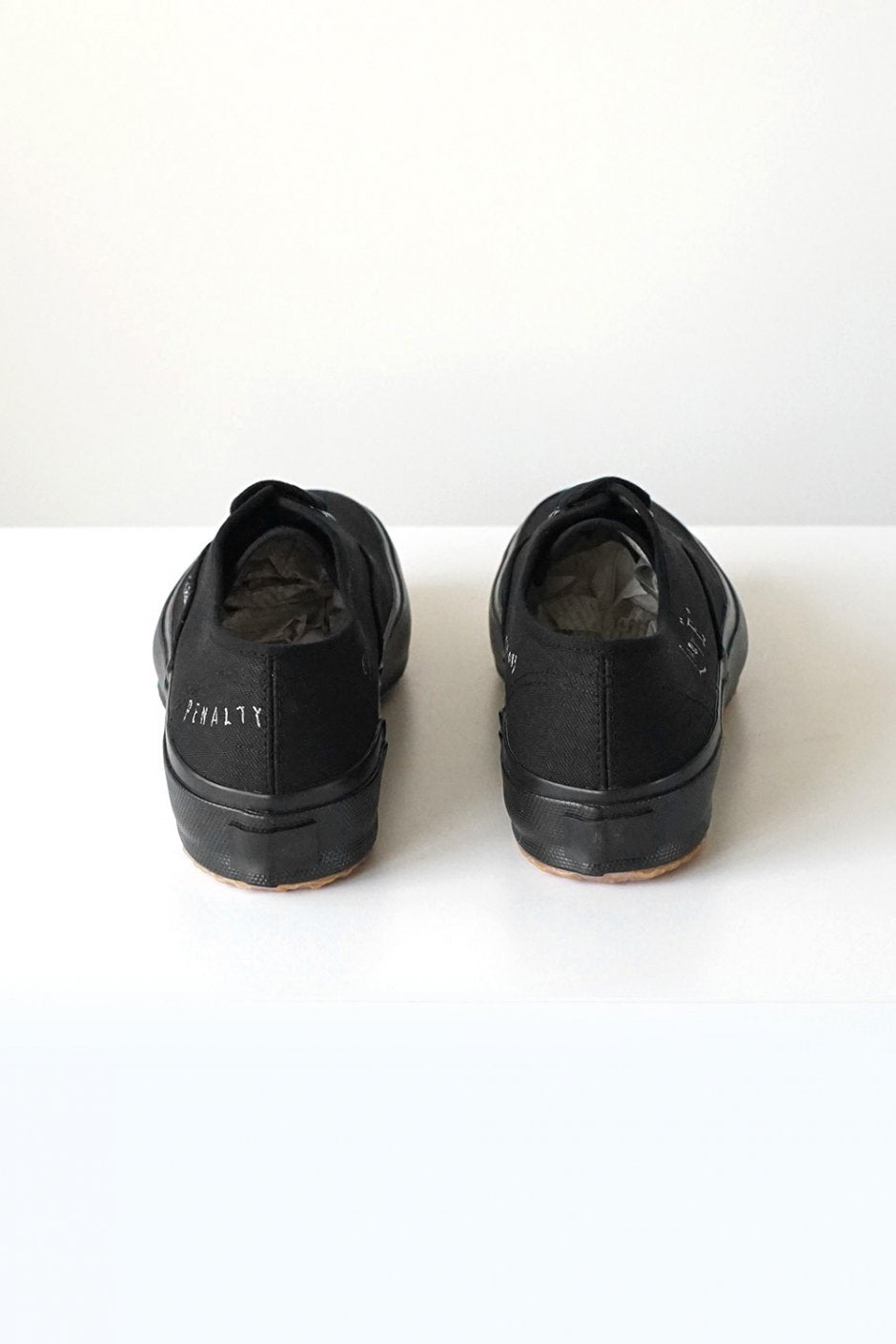 WRYHT ★★★ - EXCLUSIVE NARROW DECK SHOES - GRAPHITE - US5 - #37