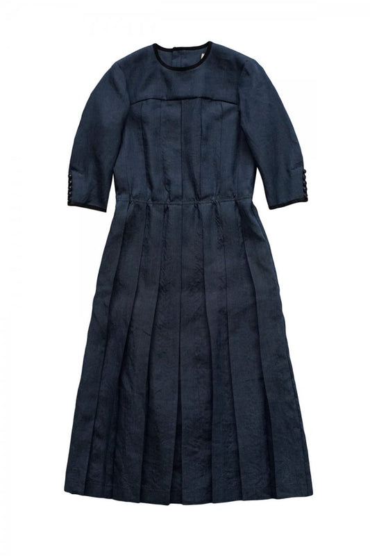 Nigel Cabourn woman - PLEAT DRESS - LINEN CHAMBRAY - DARK INDIGO