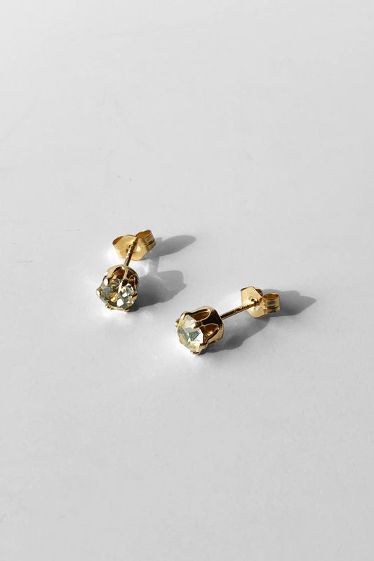 MERCERIE GRAIN D’AILE - 20th C. CUT GLASS Pierce