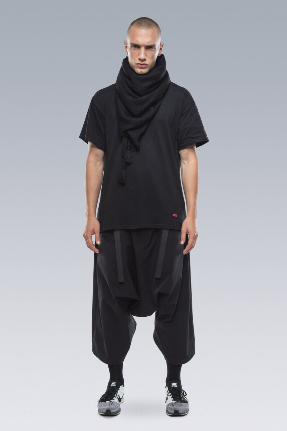 ACRONYM - SM1-AK / PACKABLE CASHLLAMA SHEMAGH - BLACK