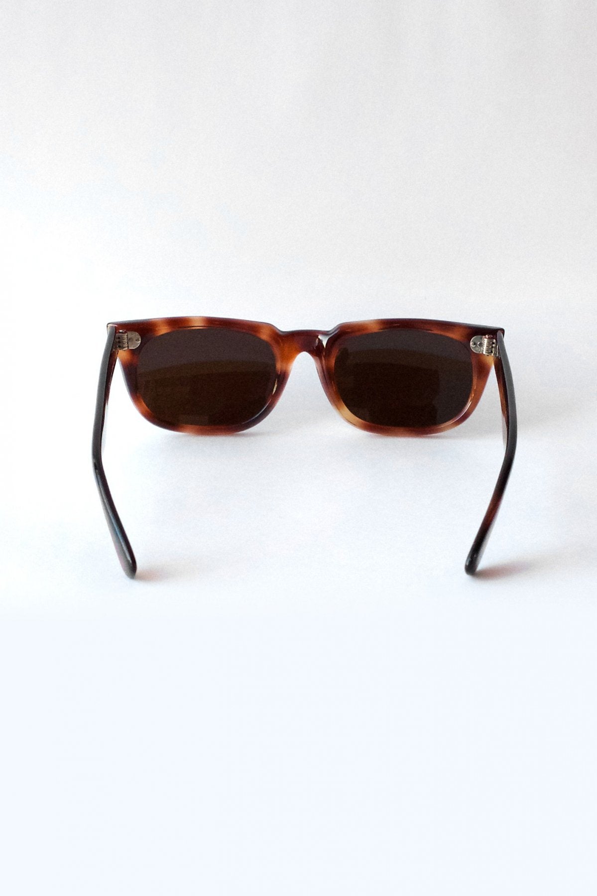 1960's American Optical - MANHATTAN - AMBER - OPT-223