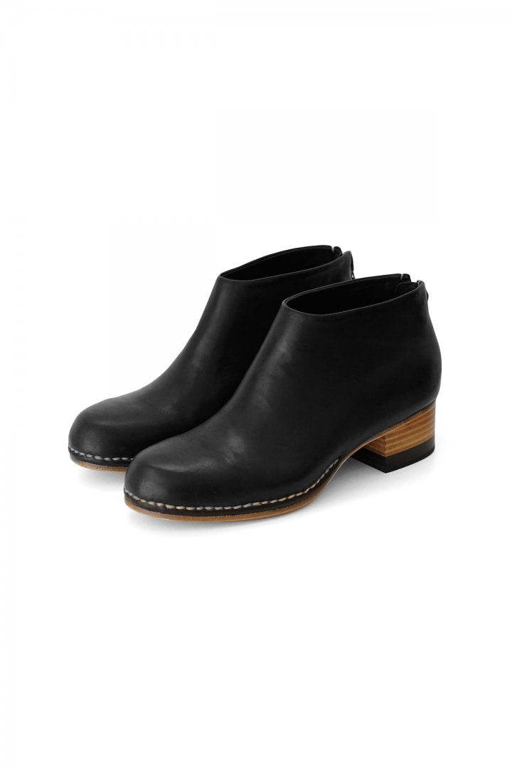 FEIT - BI-COLOR CEREMONIAL MID HEEL BOOTIE - BLACK