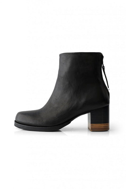 FEIT - BI-COLOR HEEL BOOT - BLACK