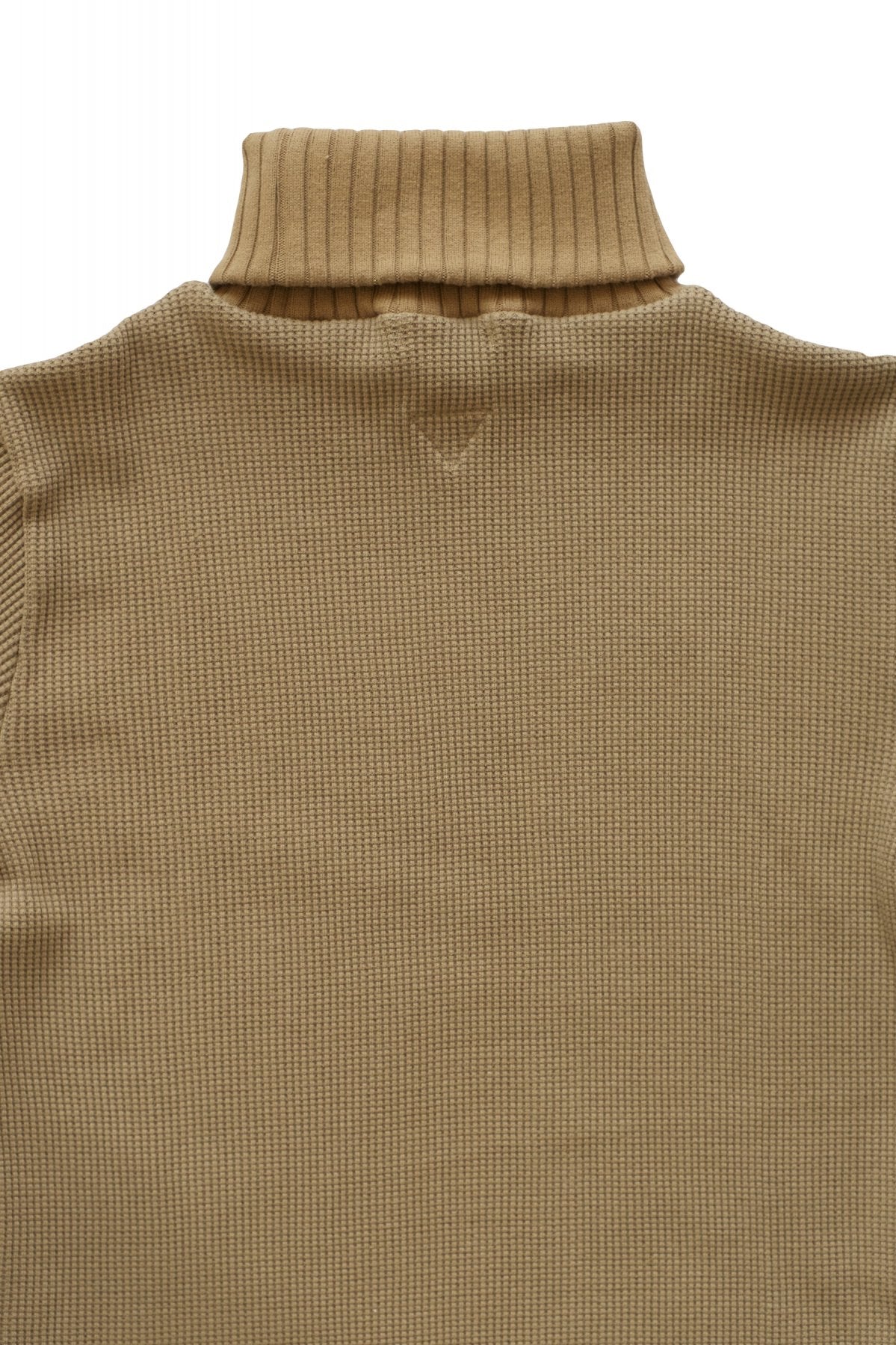 Nigel Cabourn - TURTLE NECK WAFFLE - CAMEL