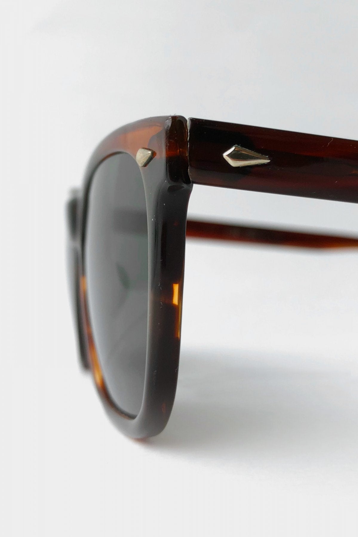 1960's American Optical - SARATOGA - DEMI AMBER - OPT-407