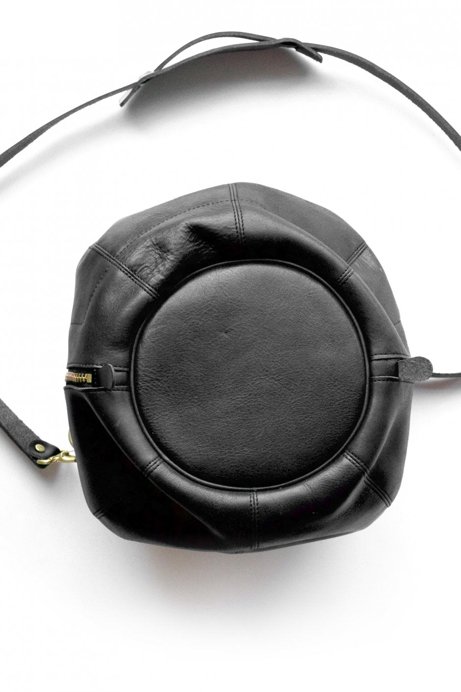 Nigel Cabourn - HELMET BAG LEATHER - BLACK