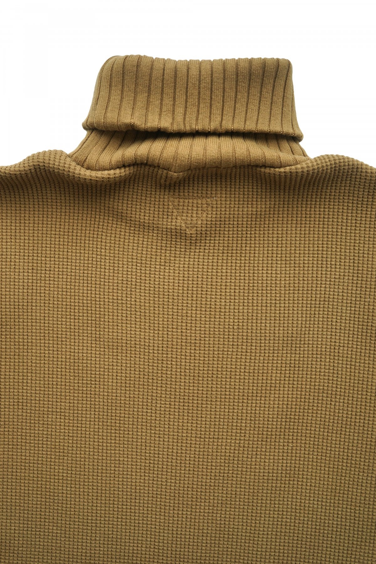 Nigel Cabourn - TURTLE NECK WAFFLE - KHAKI