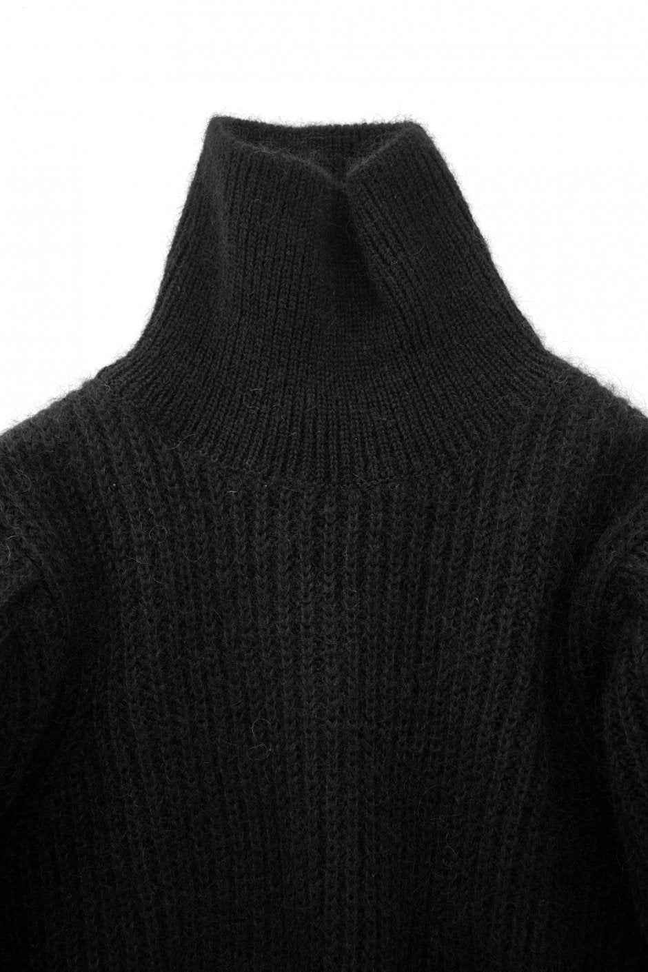 WRYHT - MOHAIR GATHERED SLEEVE TOPS - GRAPHITE