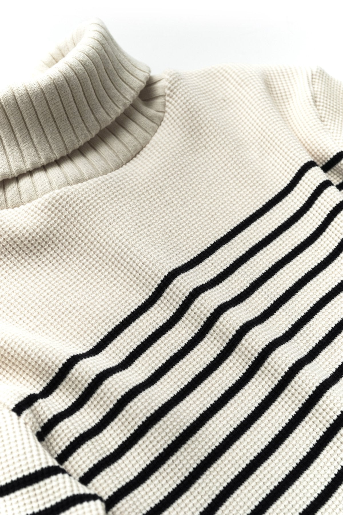 Nigel Cabourn - TURTLE NECK PANEL BORDER - WHITE