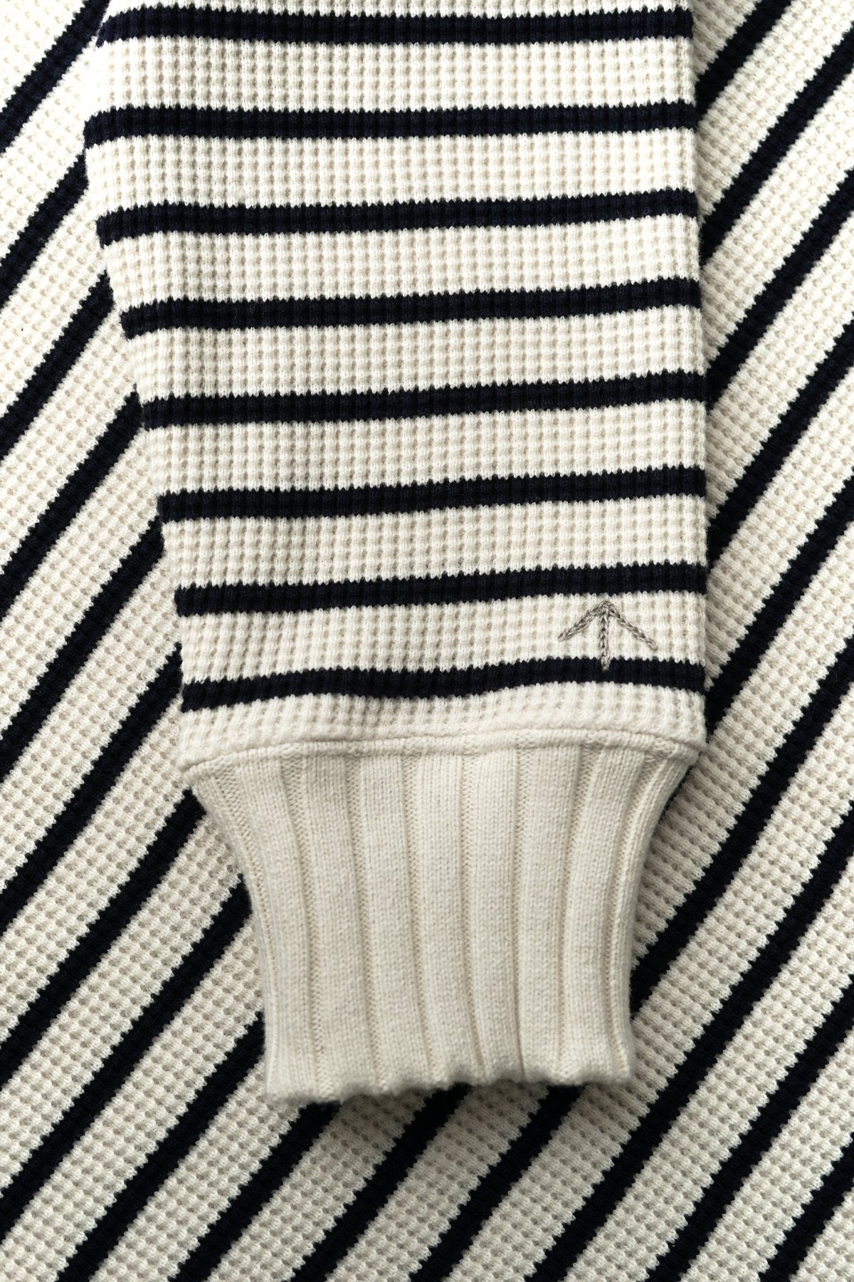 Nigel Cabourn - TURTLE NECK PANEL BORDER - WHITE