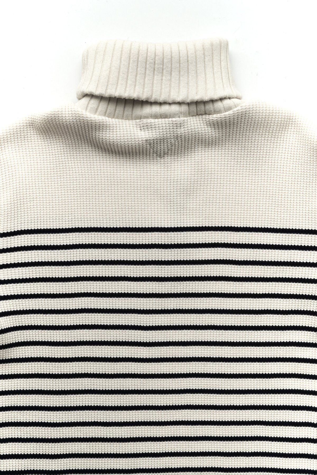 Nigel Cabourn - TURTLE NECK PANEL BORDER - WHITE