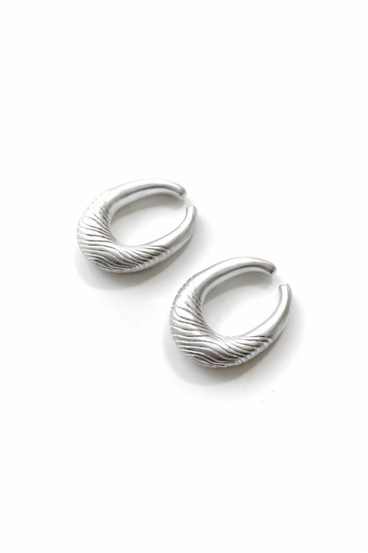 8UEDE - PURE TAO EARCUFF L - SILVER