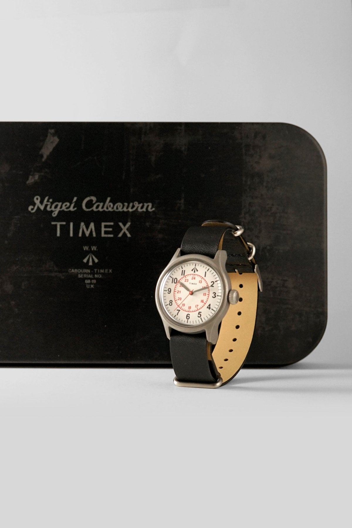 Nigel Cabourn × TIMEX - NAVAL OFFICERS WATCH