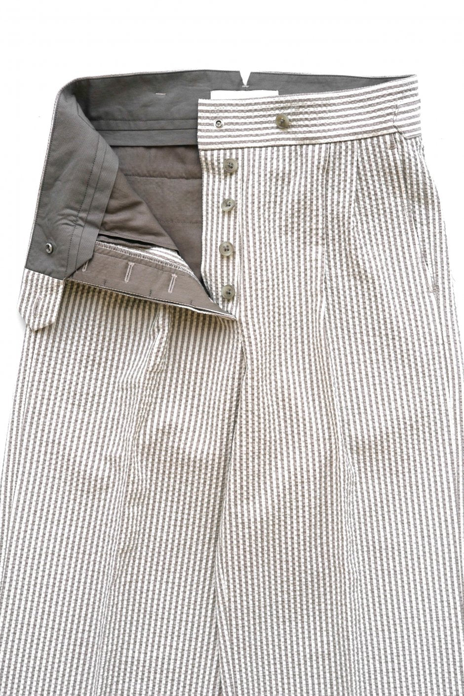 WRYHT - KNOTTED BUCK PLEATED TROUSER - DUNE STRIPE