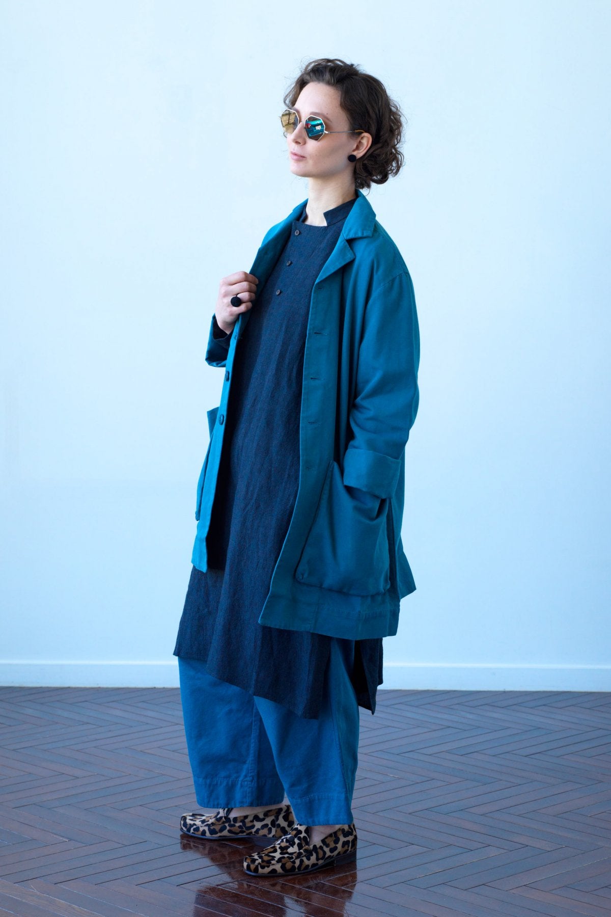 toogood - THE ARTIST SMOCK - LAUNDERED LINEN - CHARCOAL