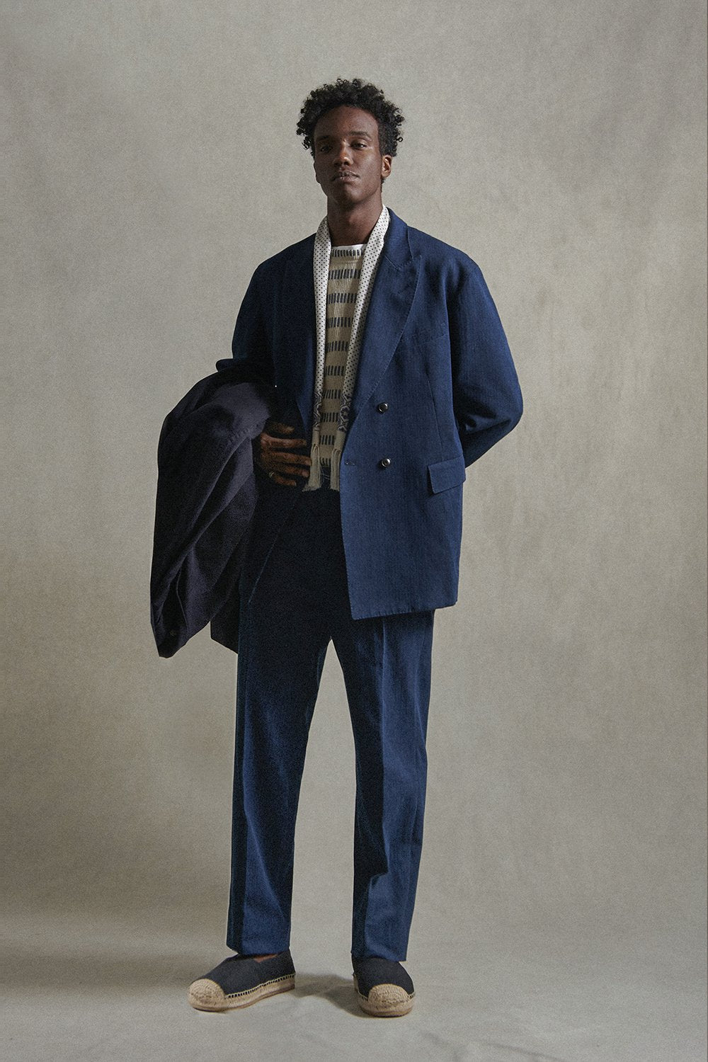 OLD JOE - DOUBLE-PLEATED DRAPE TROUSER - INDIGO HERRINGBONE