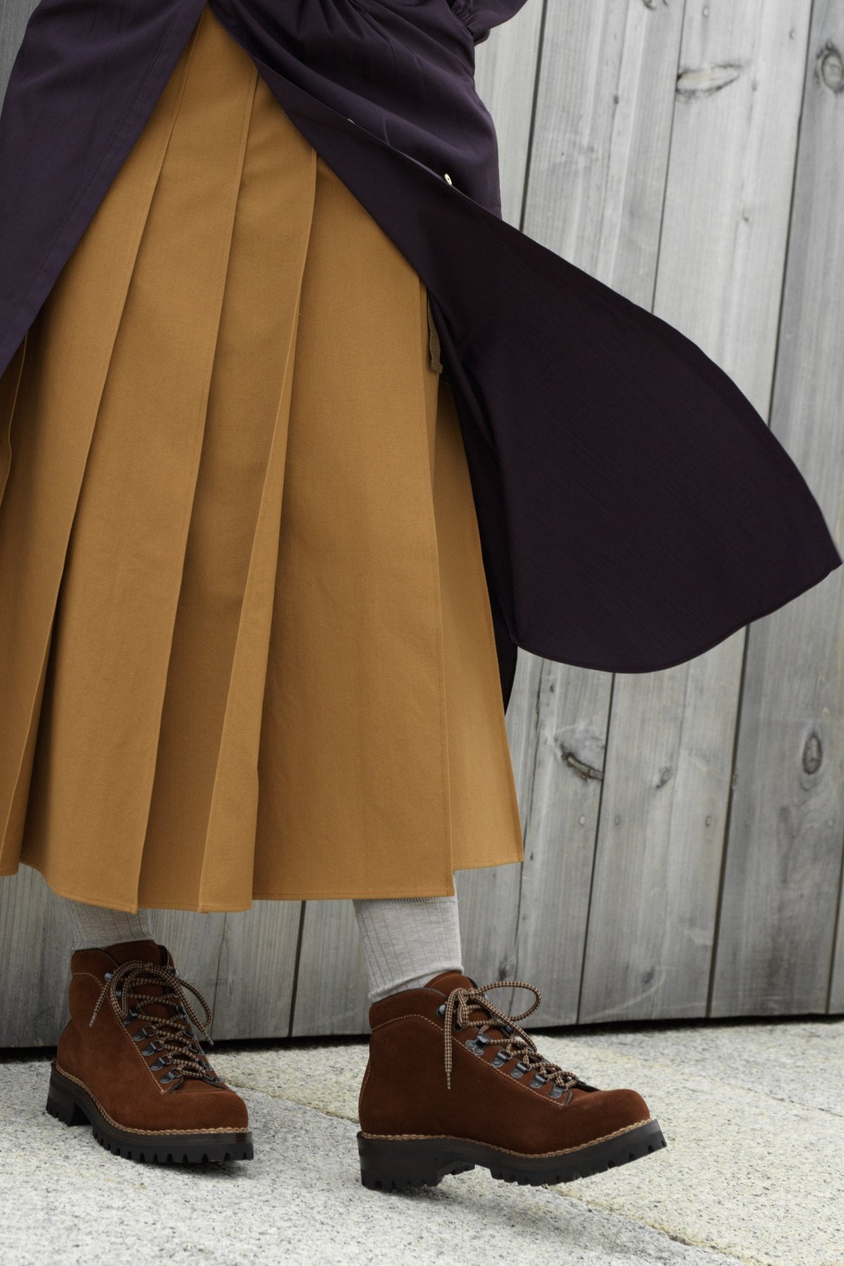 toogood - THE NOMAD SKIRT - STRONG COTTON - VERMILLION