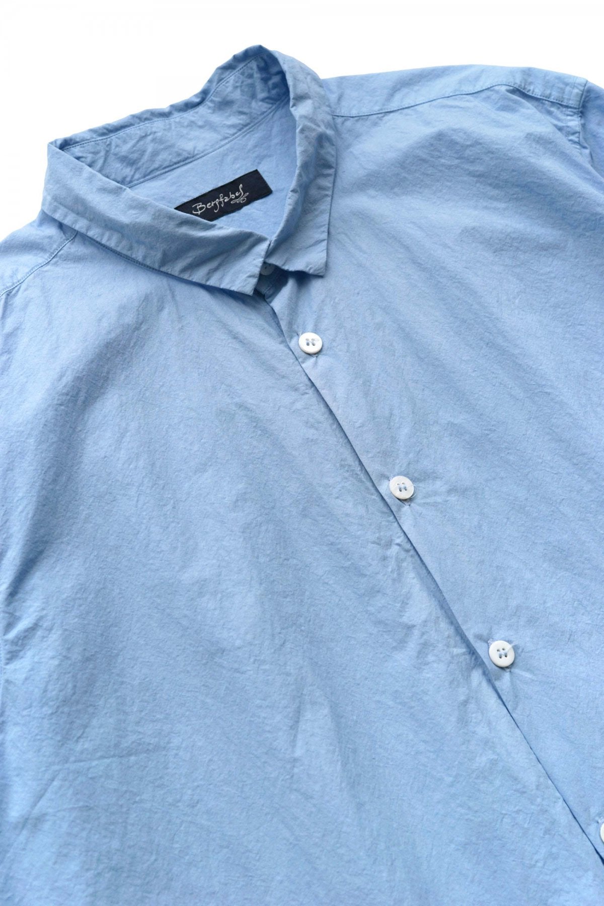 Bergfabel - LARGE SHORT TYROL SHIRT - POWDER BLUE