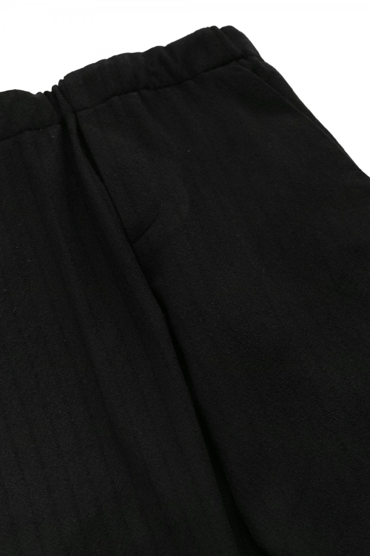 Bergfabel - JOGGING PANTS - BLACK