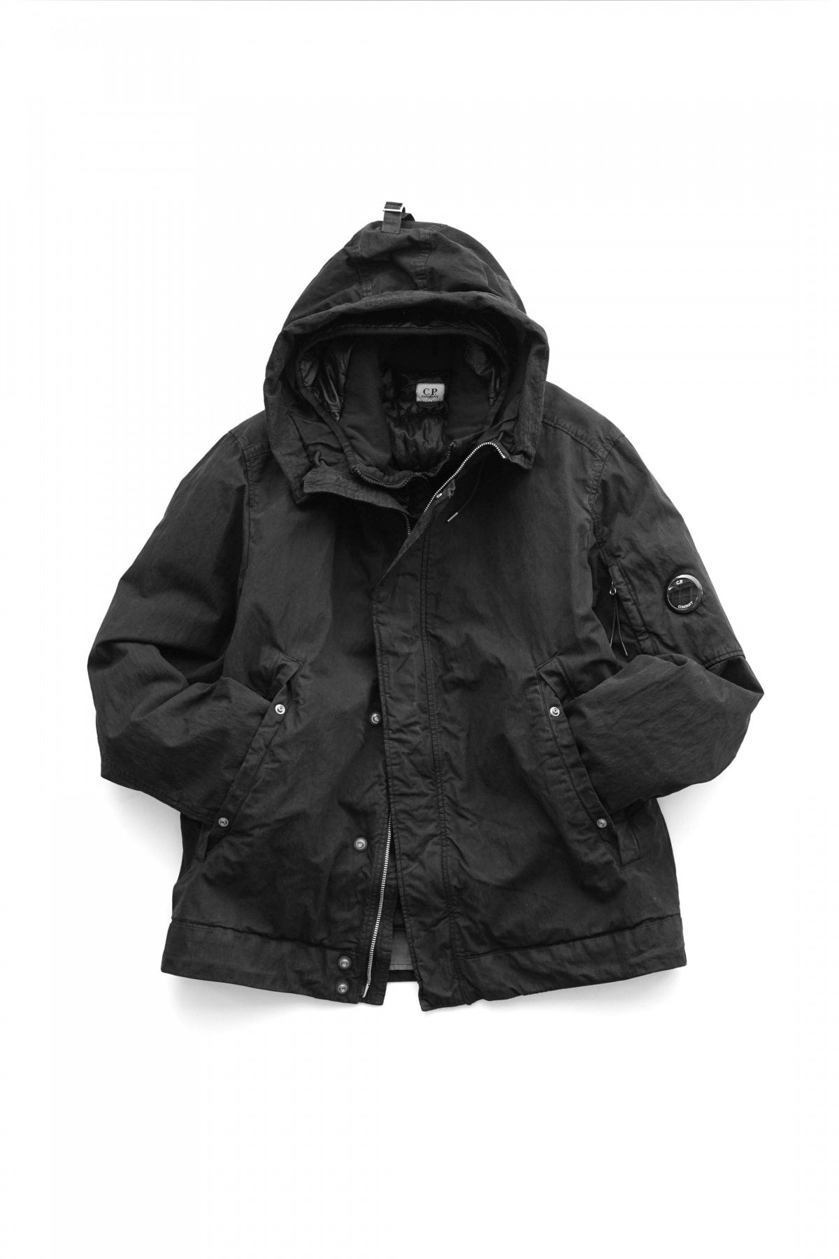 C.P.COMPANY - 50 FILI PLATED JACKET - BLACK