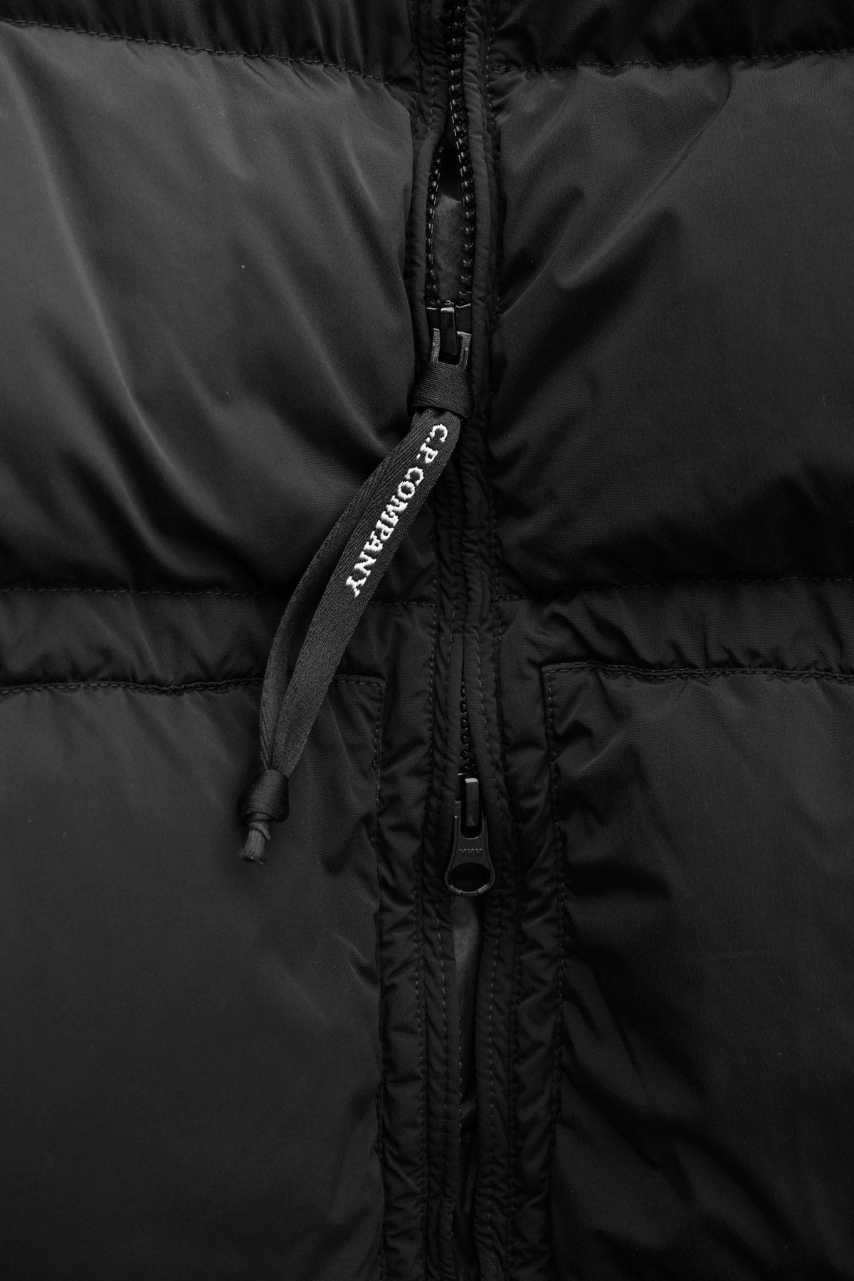 C.P. COMPANY - NYCRA-R DOWN JACKET - TOTAL ECLIPSE