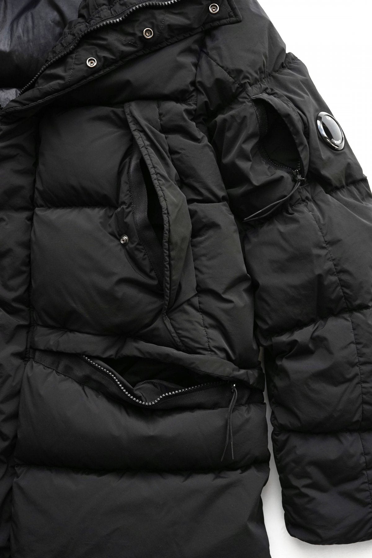 C.P.COMPANY - NYCRA-R DOWN PARKA - BLACK