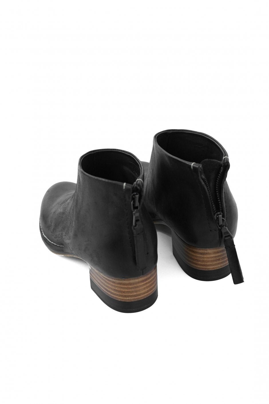 FEIT ★★★ - EXCLUSIVE BI-COLOR CEREMONIAL MID HEEL BOOTIE - BLACK