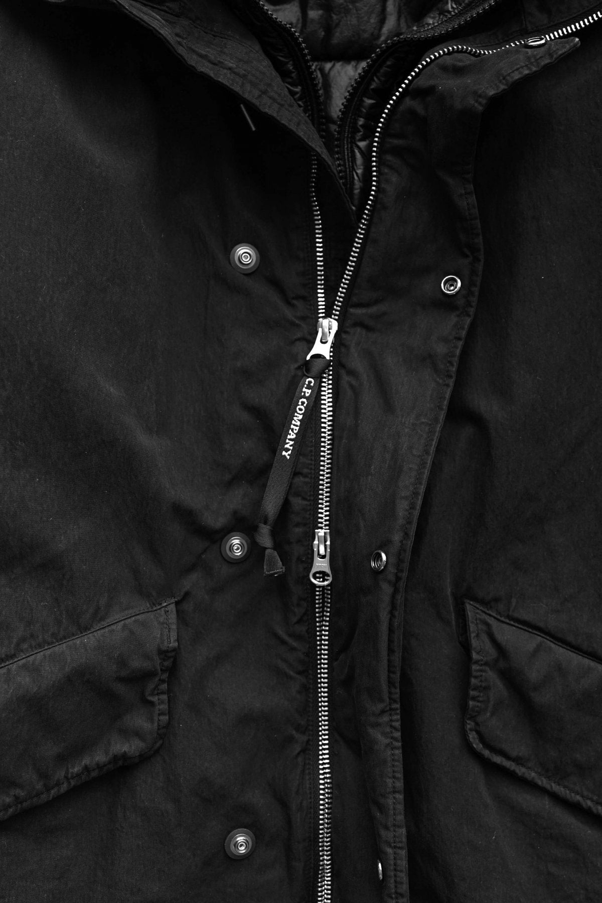 C.P. COMPANY - 50 FILI PLATED PARKA - BLACK