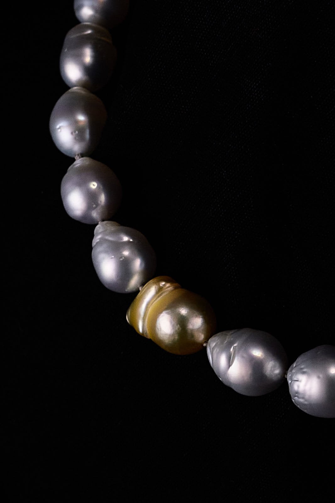 Mariko Tsuchiyama - Blue South Sea pearl necklace - 1