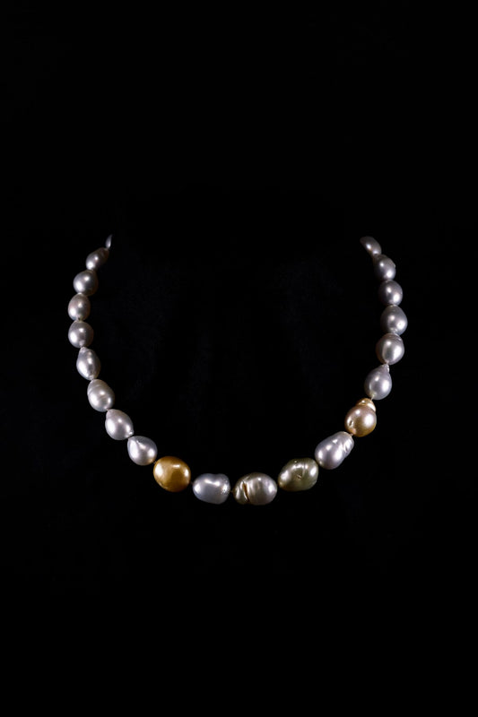 Mariko Tsuchiyama - Blue South Sea pearl necklace - 2