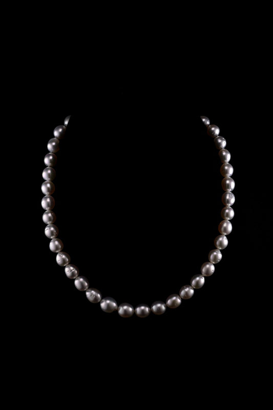 Mariko Tsuchiyama - White South Sea pearl necklace - 9CT GOLD -1