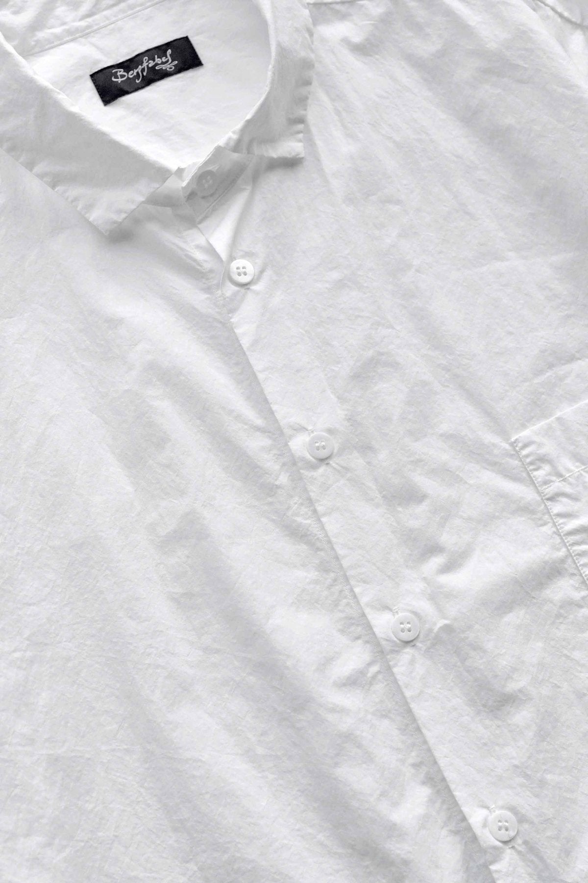 Bergfabel - FARMER SHIRT WITH POCKET - WHITE