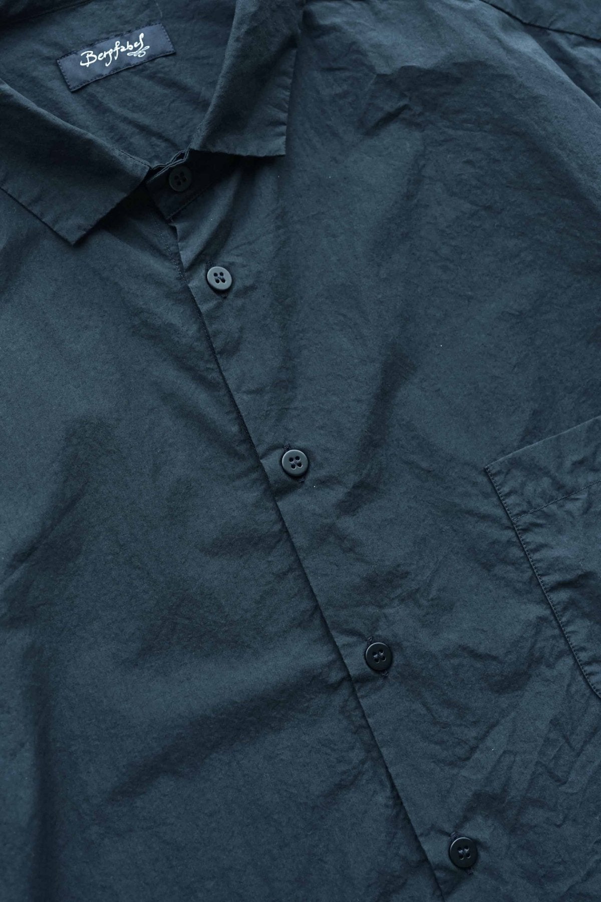 Bergfabel - FARMER SHIRT WITH POCKET - NAVY