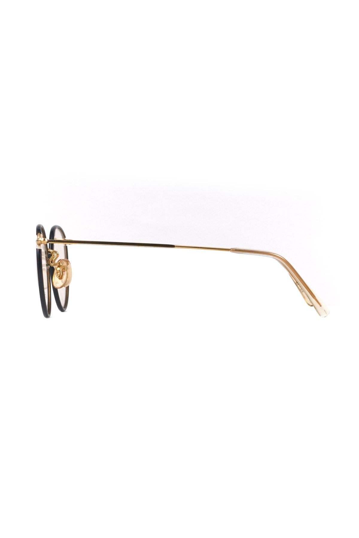 1970s BRITISH VINTAGE EYEWEAR HILTON CLASSIC - OPT-846