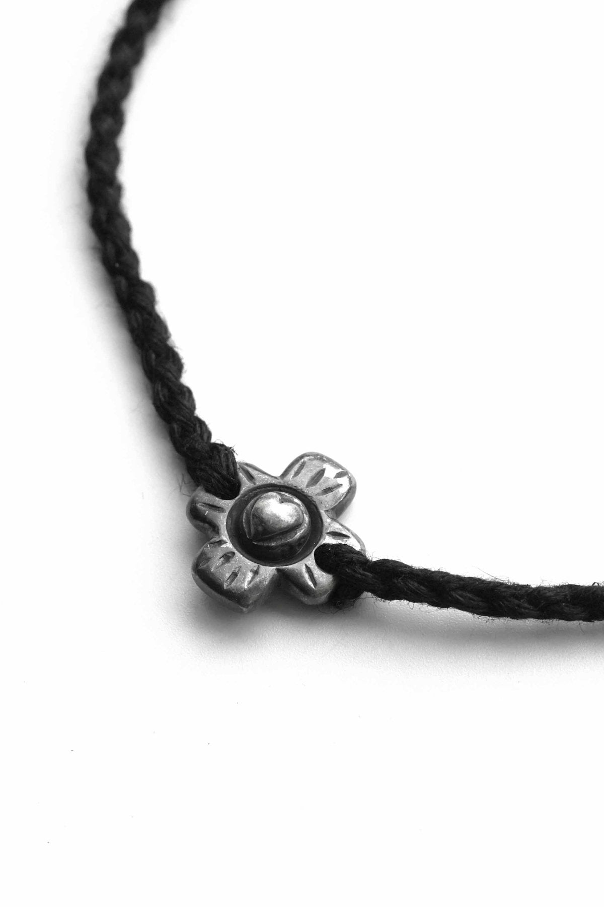 Porter Classic - SILVER & BLACK LINEN HEART 2WAY BRACELET / ANKLET - BLACK