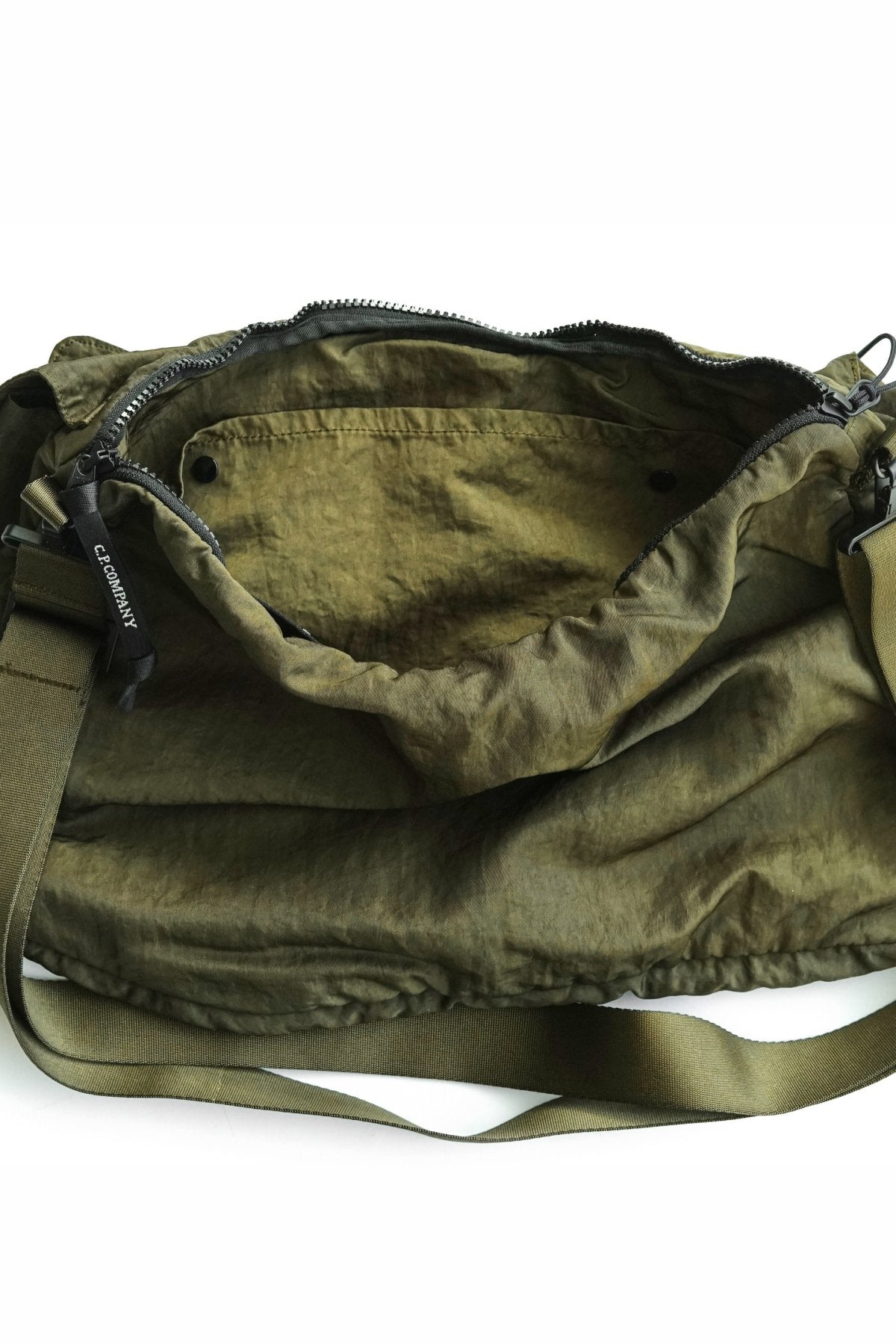 C.P. COMPANY - NYLON B UTILITY PACK - IVY GREEN