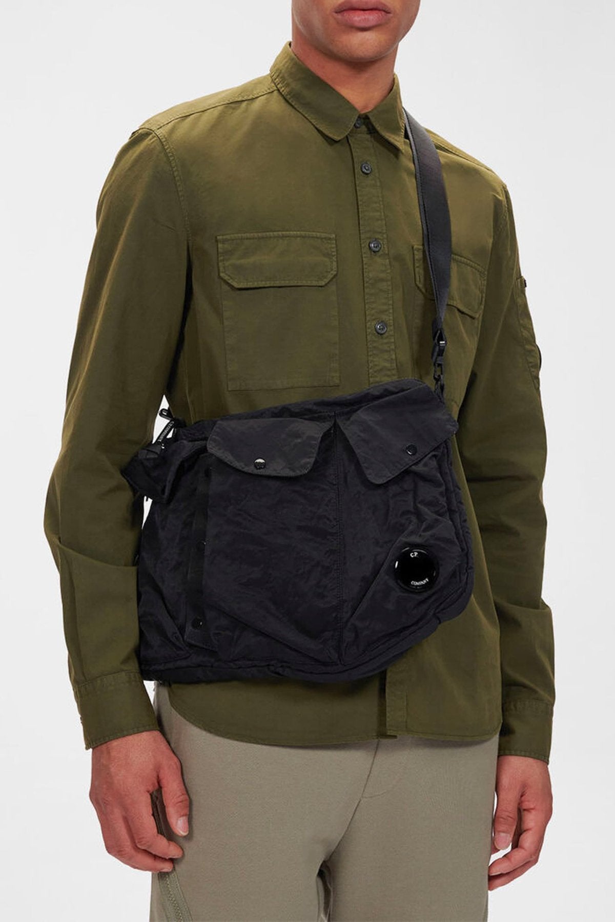 C.P. COMPANY - NYLON B UTILITY PACK - IVY GREEN