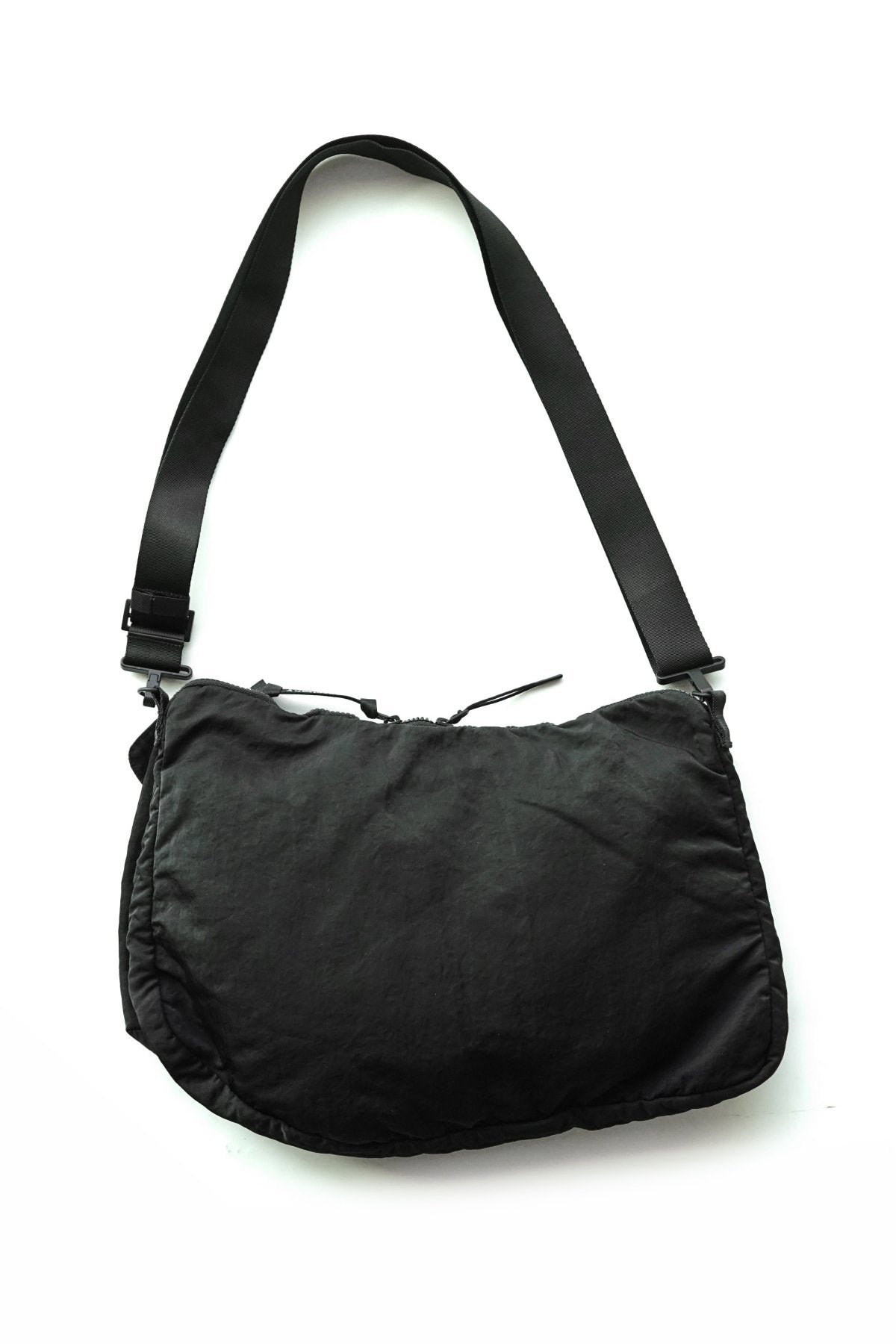 C.P. COMPANY - NYLON B UTILITY PACK - BLACK