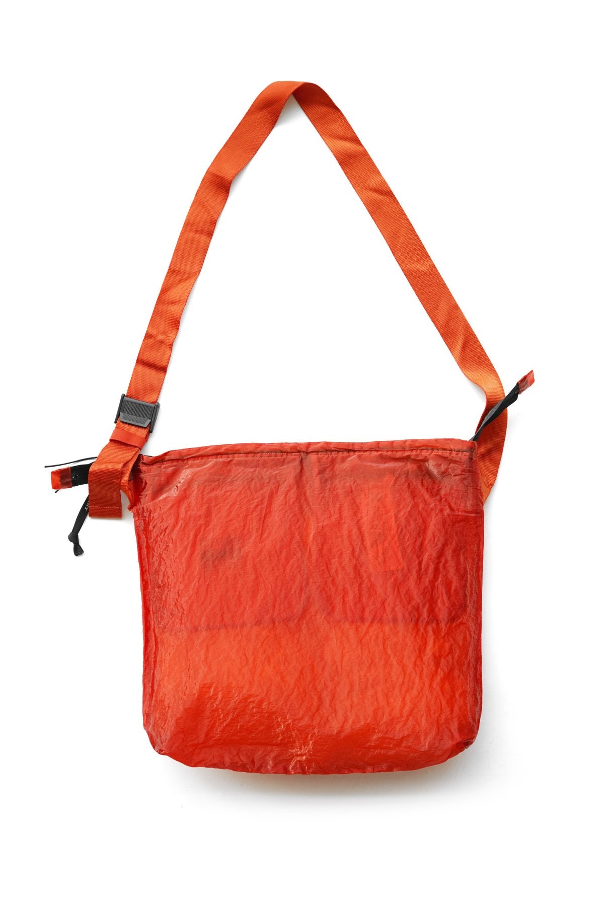 C.P. COMPANY - KAN-D CROSSBODY PACK - FIERY RED