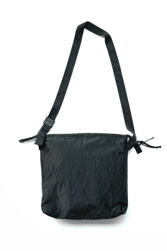 C.P. COMPANY - KAN-D CROSSBODY PACK - BLACK