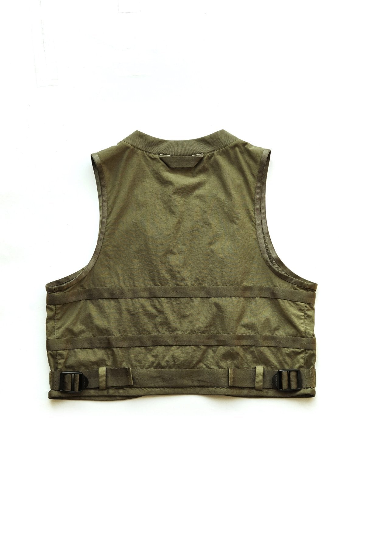 C.P. COMPANY - TAYLON P MIXED UTILITY VEST - BURNT OLIVE