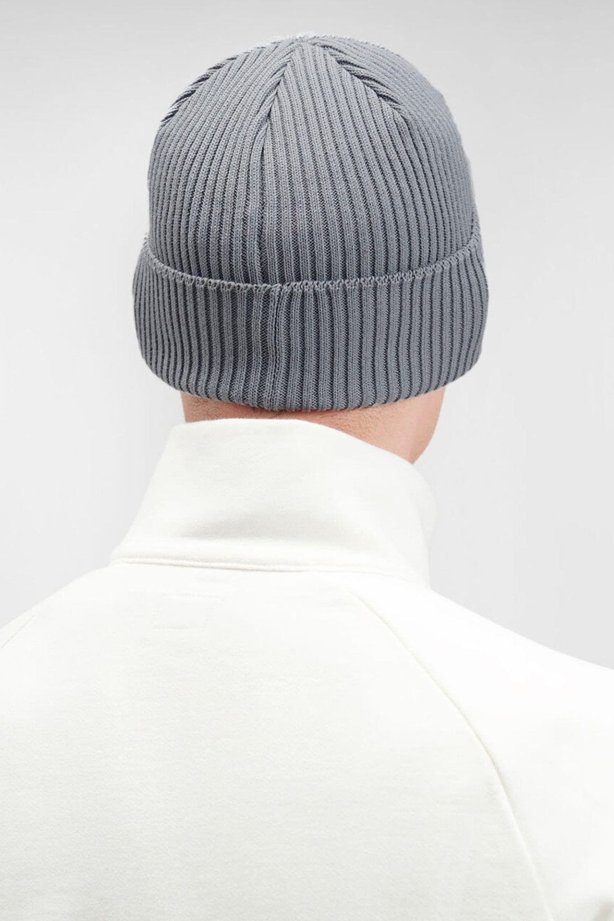 C.P. COMPANY - COTTON GOGGLE BEANIE - GAUZE WHITE