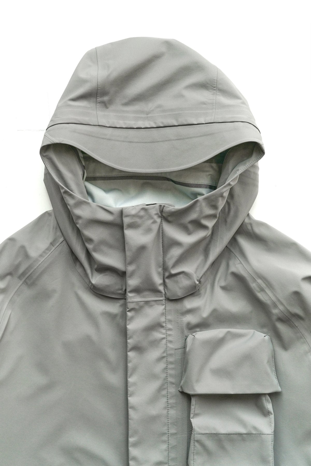 C.P. COMPANY - GORE-TEX 3L INFINIUM MIXED JACKET - GRIFFIN GREY