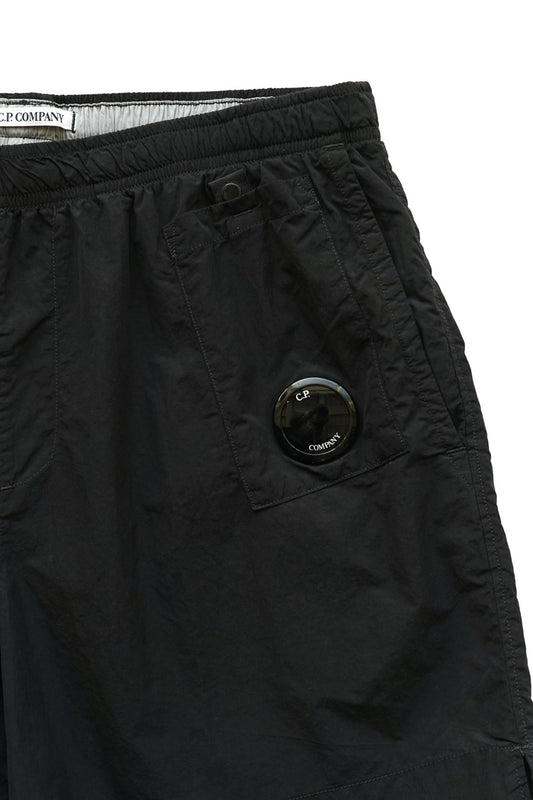 C.P. COMPANY - FLATT NYLON BEACH SHORTS - BLACK