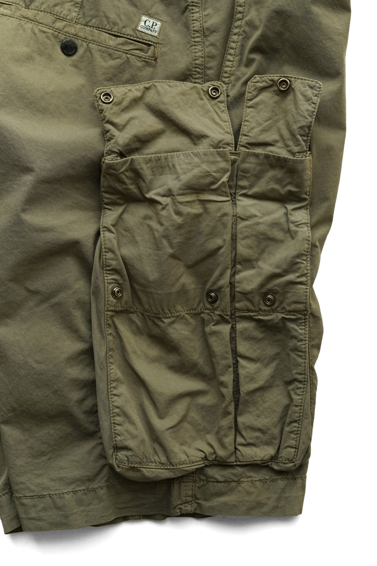 C.P. COMPANY - TWILL STRETCH UTILITY SHORTS - SENECA ROCK