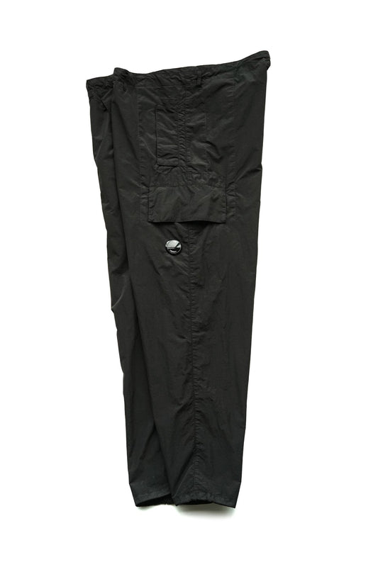 C.P. COMPANY - FLATT NYLON OVERSIZED PANTS - BLACK