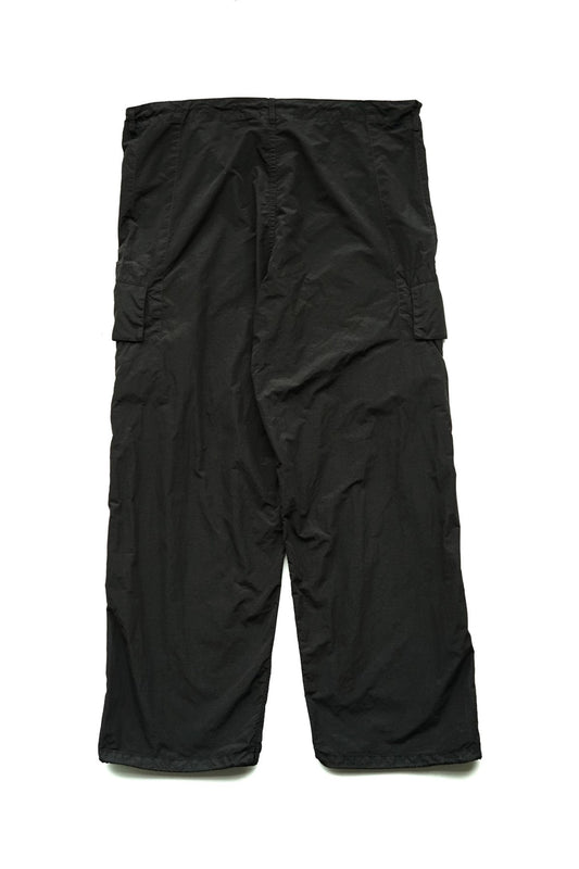 C.P. COMPANY - FLATT NYLON OVERSIZED PANTS - BLACK