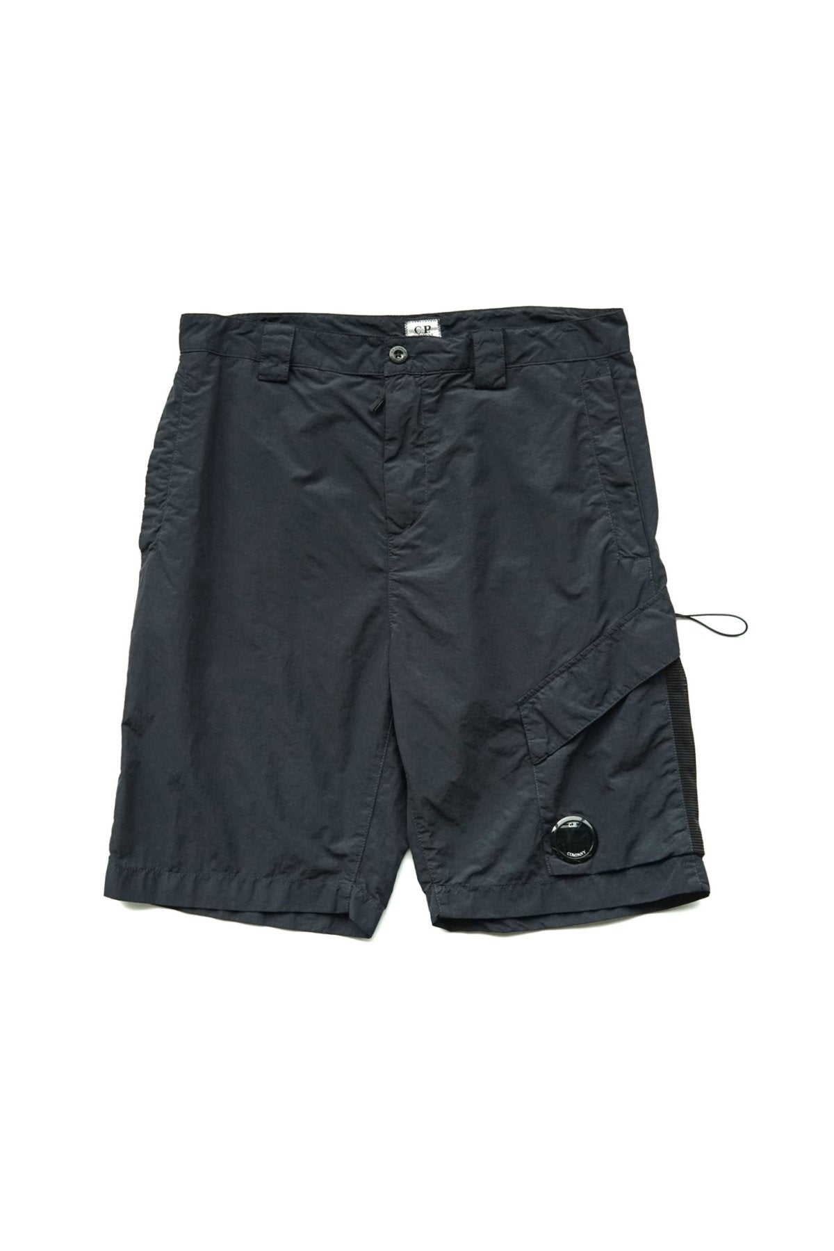 C.P. COMPANY - FLATT NYLON CARGO SHORTS - TOTAL ECLIPSE